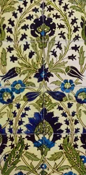 Flisepanel med persisk blomstermønster (keramik)